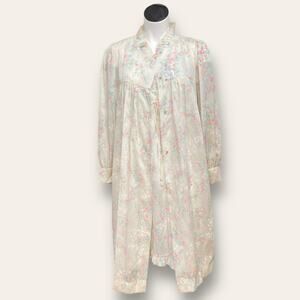 Vintage Barbizon Recollection Crepe nighty and robe small (size 4)